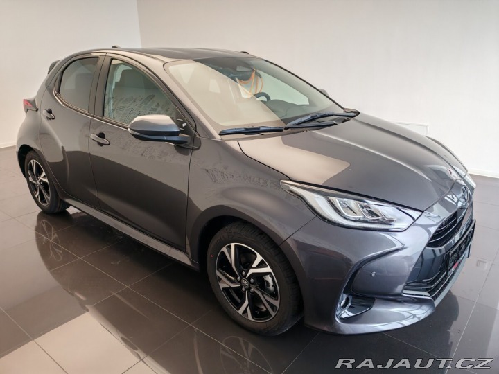 Toyota Yaris Style 1,5 Hybrid 2024