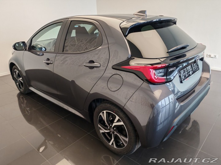 Toyota Yaris Style 1,5 Hybrid 2025
