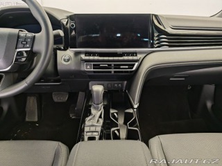 Toyota Camry Prestige 2025