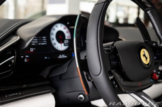 Ferrari Purosangue Pano/LIFT/Masáž/Ventilace 2026