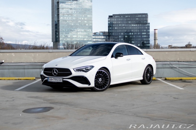 Mercedes-Benz CLA Kupé  / 200D/ AMG line/ K