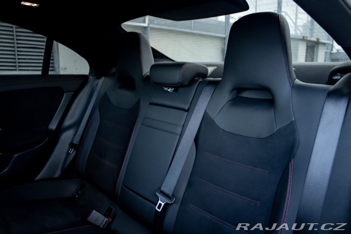 Mercedes-Benz CLA Kupé  / 200D/ AMG line/ K 2024