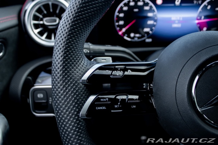 Mercedes-Benz CLA Kupé  / 200D/ AMG line/ K 2024