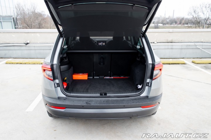 Škoda Karoq / 2.0/ 4x4/ DSG/ DCC/ Li 2019