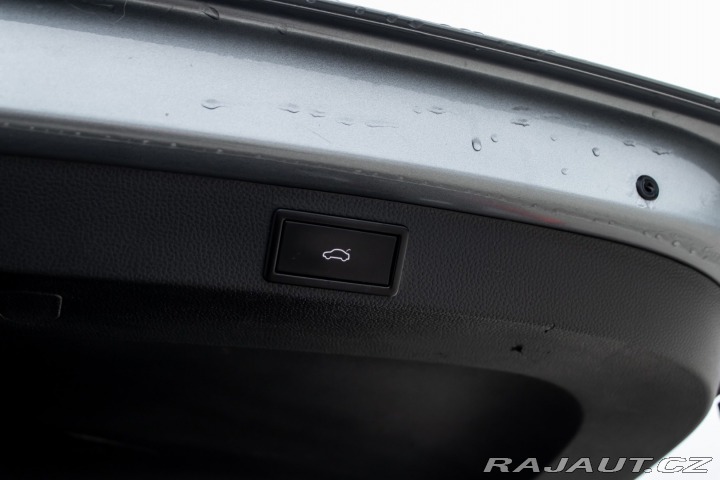 Škoda Karoq / 2.0/ 4x4/ DSG/ DCC/ Li 2019