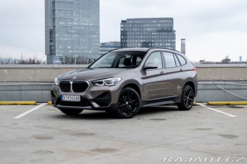 BMW X1 / 18i/  Led/ KeyLess/ Cu