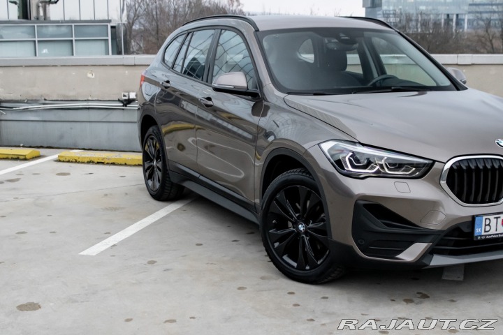 BMW X1 / 18i/  Led/ KeyLess/ Cu 2020