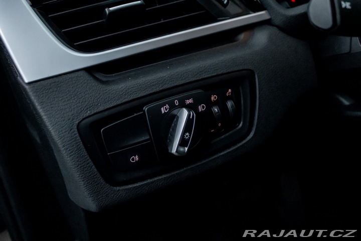 BMW X1 / 18i/  Led/ KeyLess/ Cu 2020