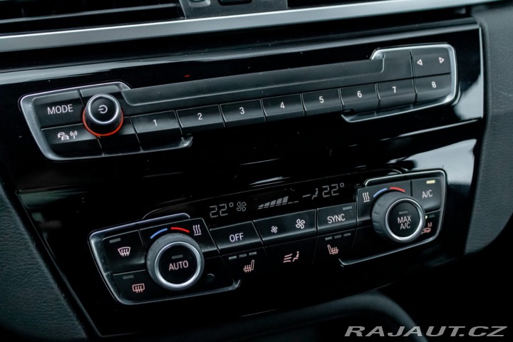 BMW X1 / 18i/  Led/ KeyLess/ Cu 2020