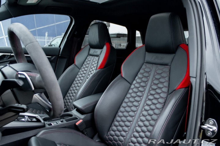 Audi RS3 / 2.5 TFSI/ quattro/ Mat 2024