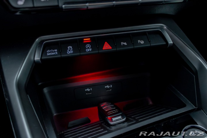 Audi RS3 / 2.5 TFSI/ quattro/ Mat 2024