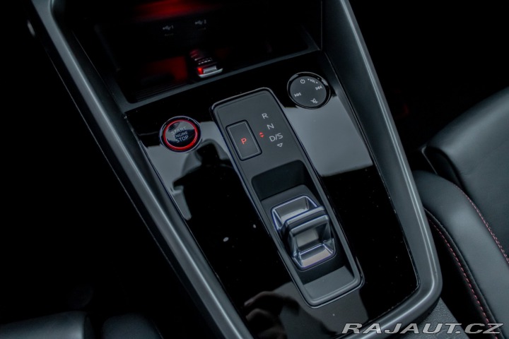 Audi RS3 / 2.5 TFSI/ quattro/ Mat 2024