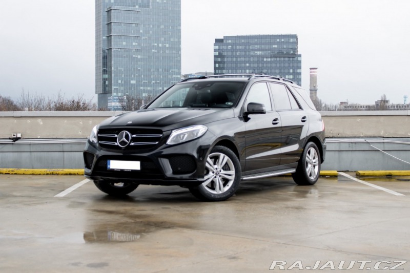 Mercedes-Benz GLE SUV  400/ 4Matic/ AMG pak