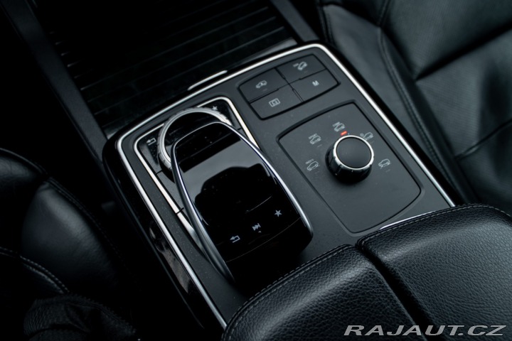 Mercedes-Benz GLE SUV  400/ 4Matic/ AMG pak 2018