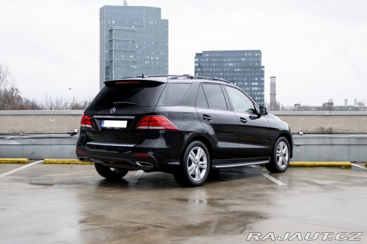 Mercedes-Benz GLE SUV  400/ 4Matic/ AMG pak 2018