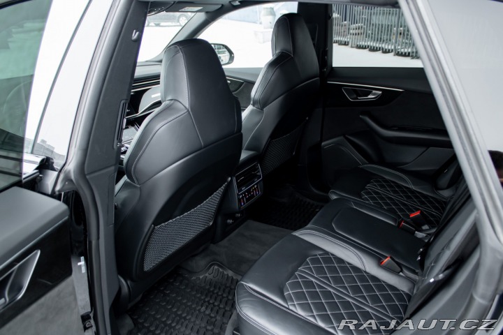Audi Q8 / 50 TDI/ S- Line/ quatt 2020