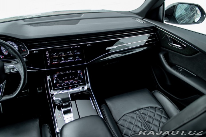 Audi Q8 / 50 TDI/ S- Line/ quatt 2020