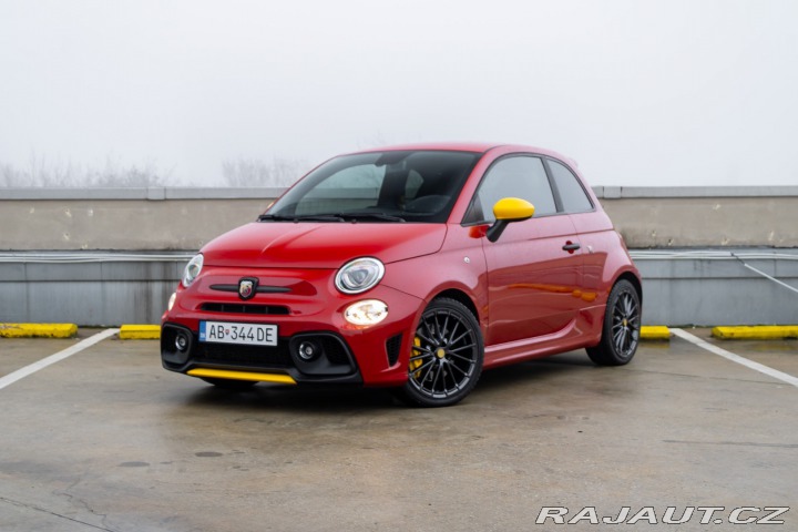Abarth 500 Competizione 695 Automat 2024