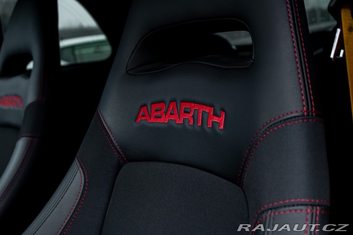 Abarth 500 Competizione 695 Automat 2024