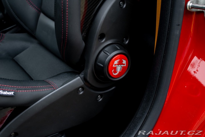 Abarth 500 Competizione 695 Automat 2024