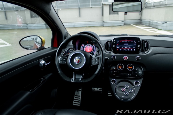 Abarth 500 Competizione 695 Automat 2024