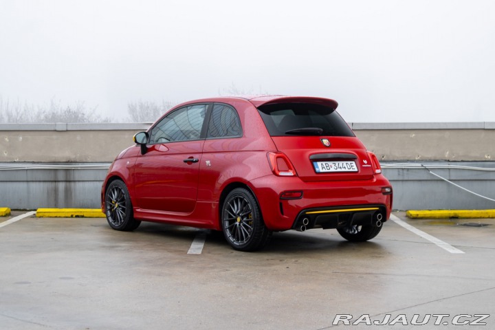 Abarth 500 Competizione 695 Automat 2024