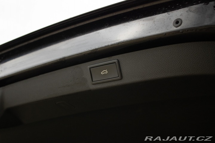 Škoda Karoq / 2.0 TDI/ EVO/ STYLE/ A 2022