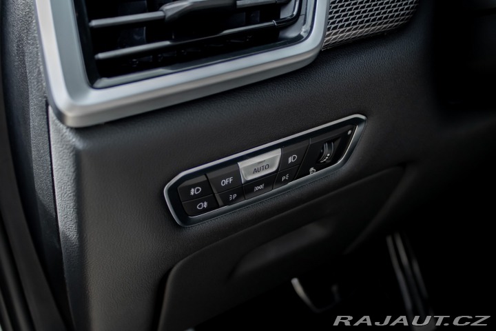 BMW X6 / xDrive/ 40i/ M-Pack./ 2020