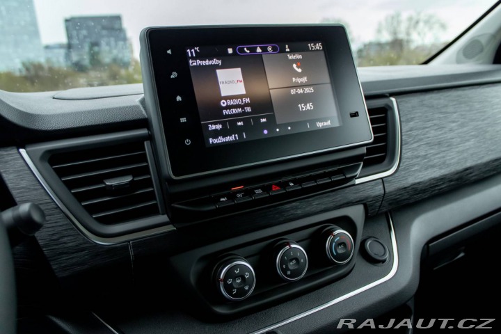 Renault Trafic Blue dCi 170/ Parkovacia 2024