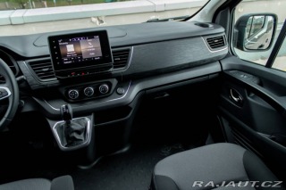 Renault Trafic Blue dCi 170/ Parkovacia 2024