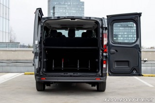 Renault Trafic Blue dCi 170/ Parkovacia 2024