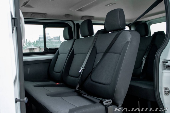 Renault Trafic Blue dCi 150/ Parkovacia 2024