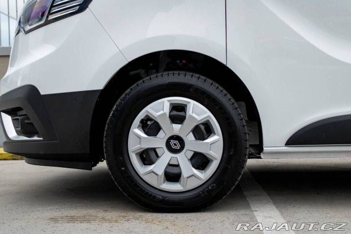 Renault Trafic Blue dCi 150/ Parkovacia 2024