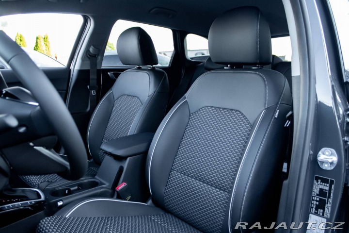 Kia Ostatní modely Ceed SW  Ceed SW 1.5 T-GDi/ GOLD 2025