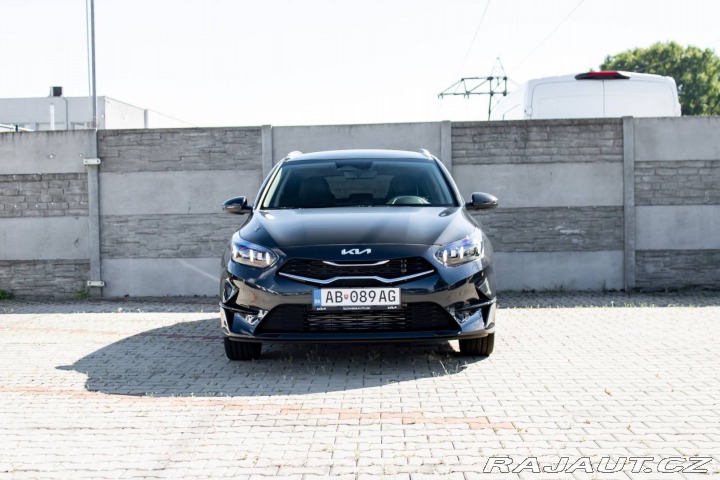 Kia Ostatní modely Ceed SW  Ceed SW 1.5 T-GDi/ GOLD 2025