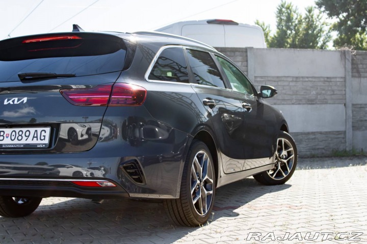 Kia Ostatní modely Ceed SW  Ceed SW 1.5 T-GDi/ GOLD 2025