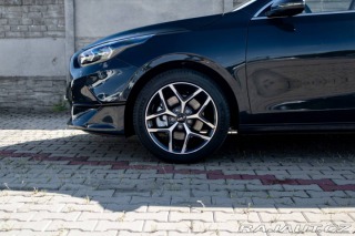 Kia Ostatní modely Ceed SW Ceed SW 1.5 T-GDi/ GOLD 2025