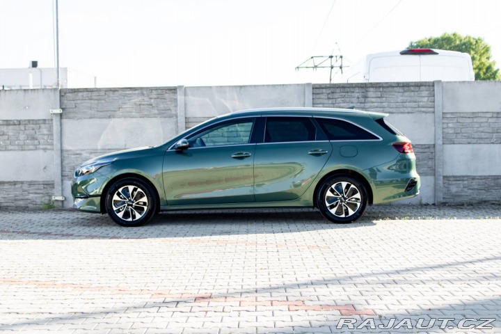 Kia Ostatní modely Ceed SW Ceed SW 1.5 T-GDi/ GOLD/ 2025