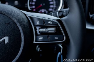 Kia Ostatní modely Ceed SW Ceed SW 1.5 T-GDi/ GOLD/ 2025