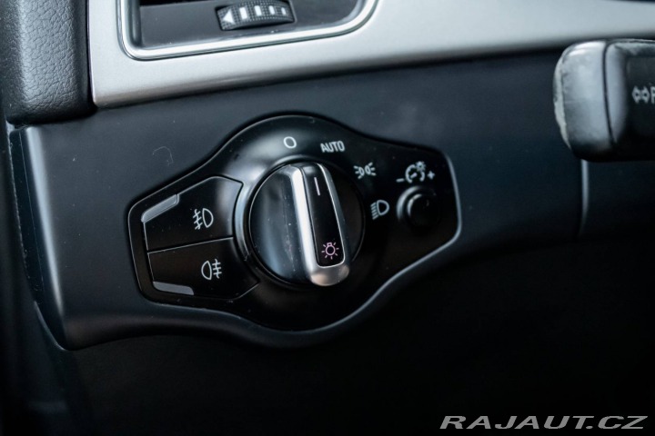 Audi A4 2.0 TDI/ Automat/ Parkov 2011