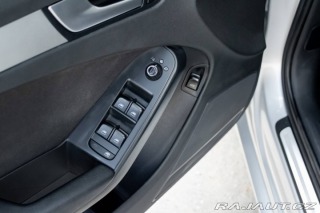 Audi A4 2.0 TDI/ Automat/ Parkov 2011