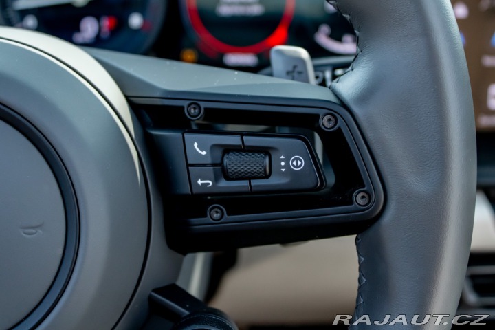 Porsche Ostatní modely 911 Targa  4 GTS/ PDLS+/ InnoDrive/ 2024