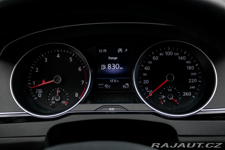 Volkswagen Passat Variant 1.5 TSI/DSG/ LED 2020