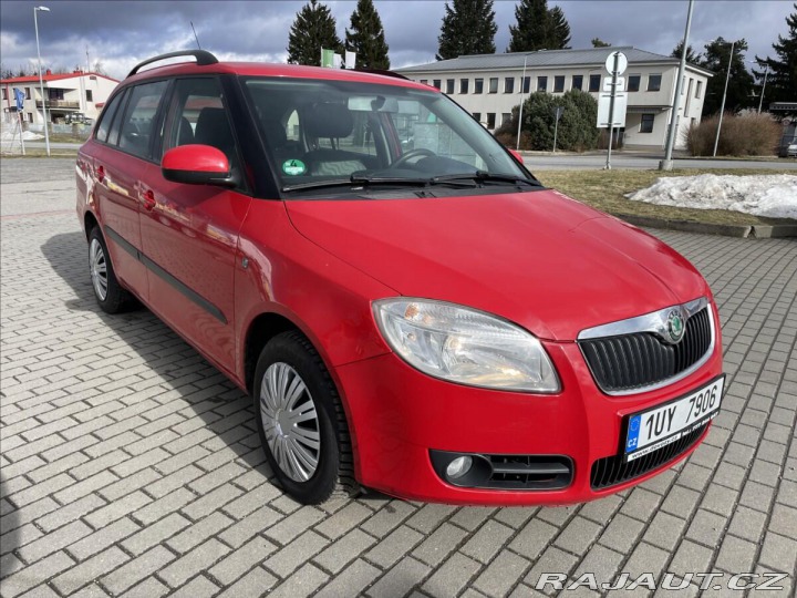 Škoda Fabia 1,4 i 16v Ambiente Klima, 2010