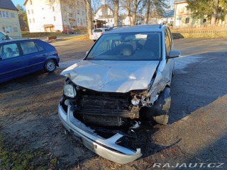 Volkswagen Touran Havarovaný 2005