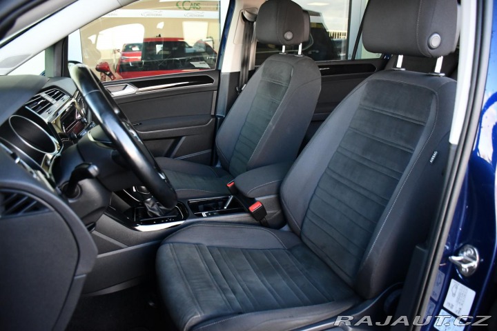 Volkswagen Touran 2.0TDi HIGHLINE DSG ČR 2018