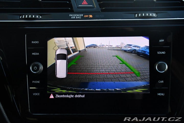 Volkswagen Touran 2.0TDi HIGHLINE DSG ČR 2018