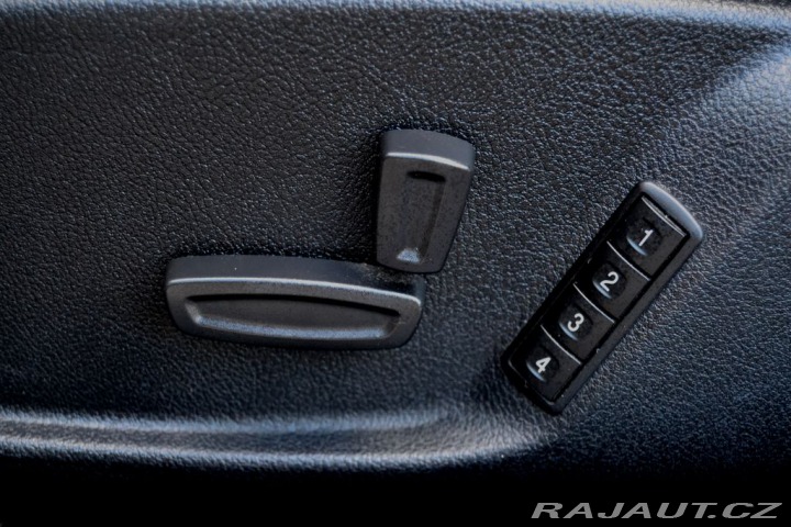 Ford Mondeo 2.0 TDCI 103kW Champions 2012