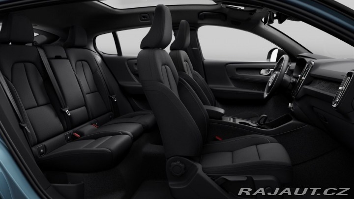 Volvo EC40 PLUS Extended Range RWD 2025