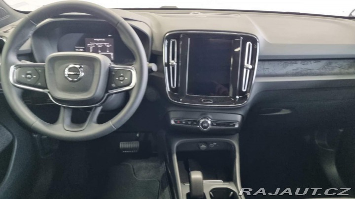 Volvo EC40 PLUS Extended Range RWD 2025